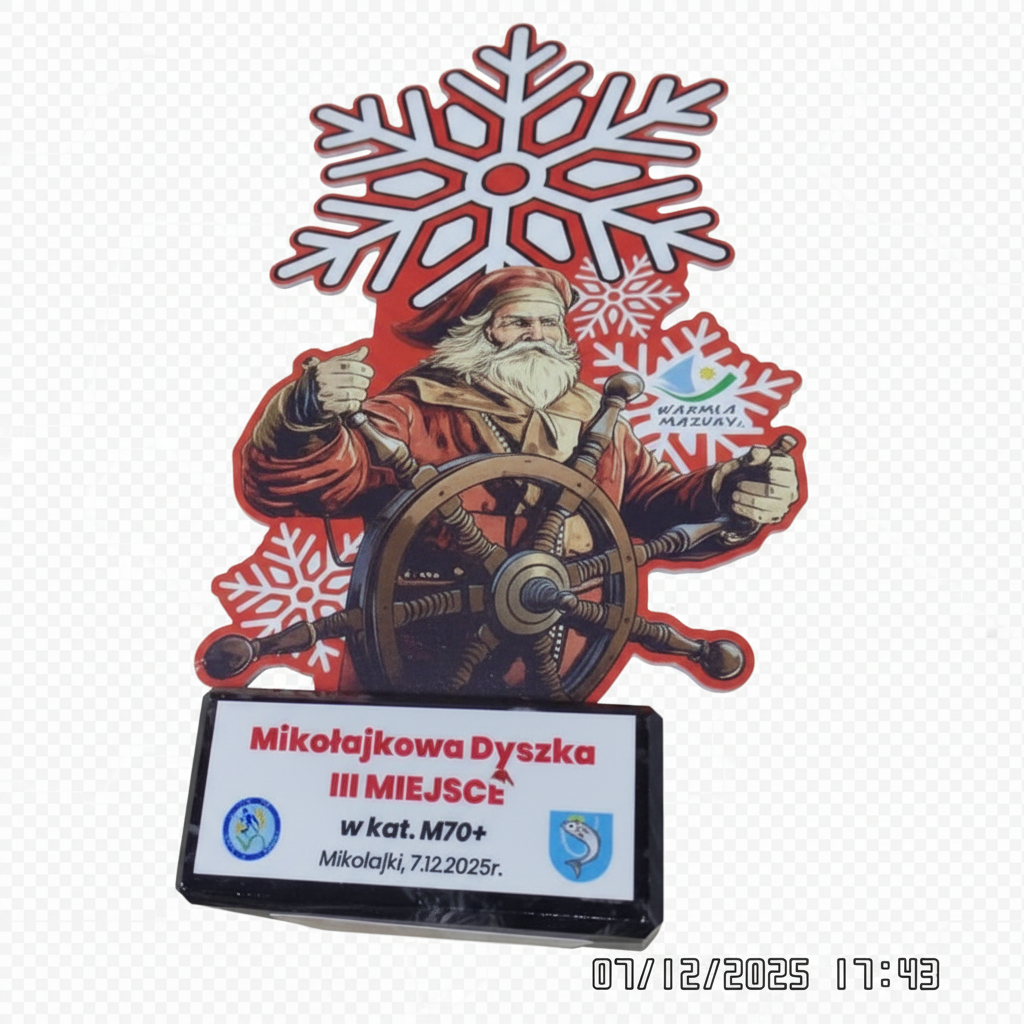 Mikołajkowy bieg w Mikołajkach